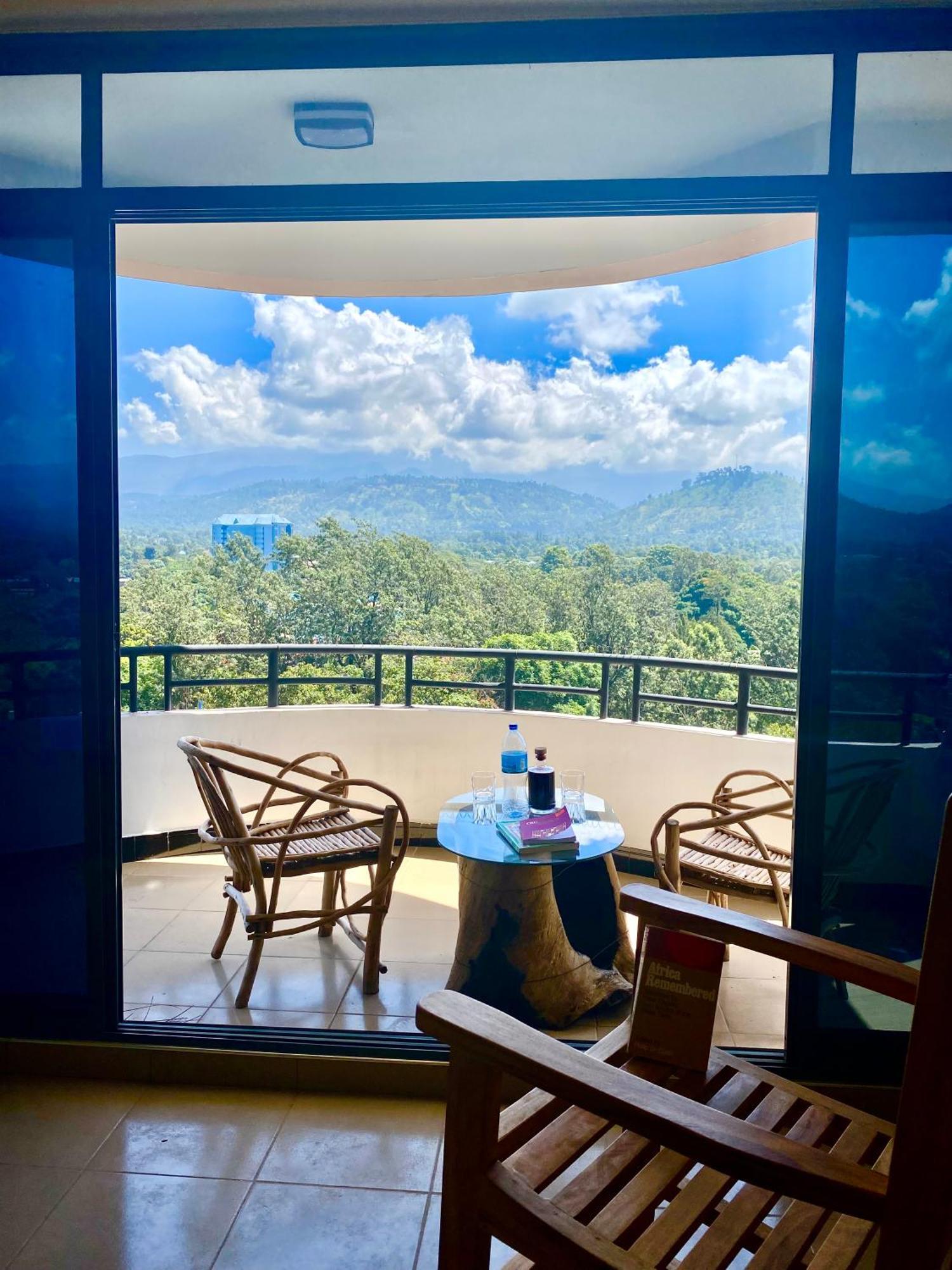 Апартаменты Arusha Mountain Views Экстерьер фото
